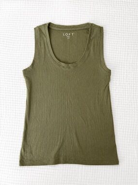 LOFT Olive Green Ribbed Tank Top – Size MP